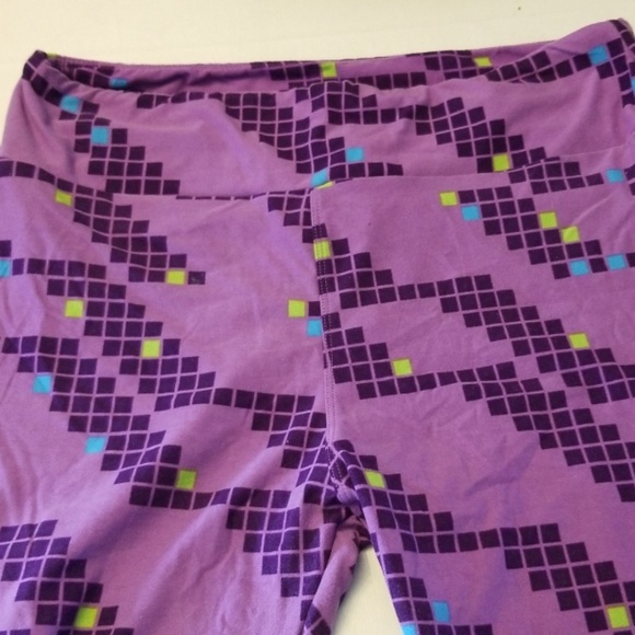 LuLaRoe Pants - Lularoe purple design leggings